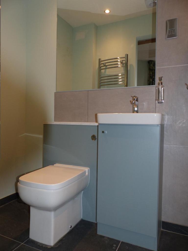 Hamilton Court Hotel Hoole Честър Екстериор снимка